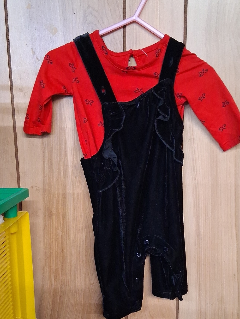 wonder nation Black Velvet Overalls with Red Bow-Print Top